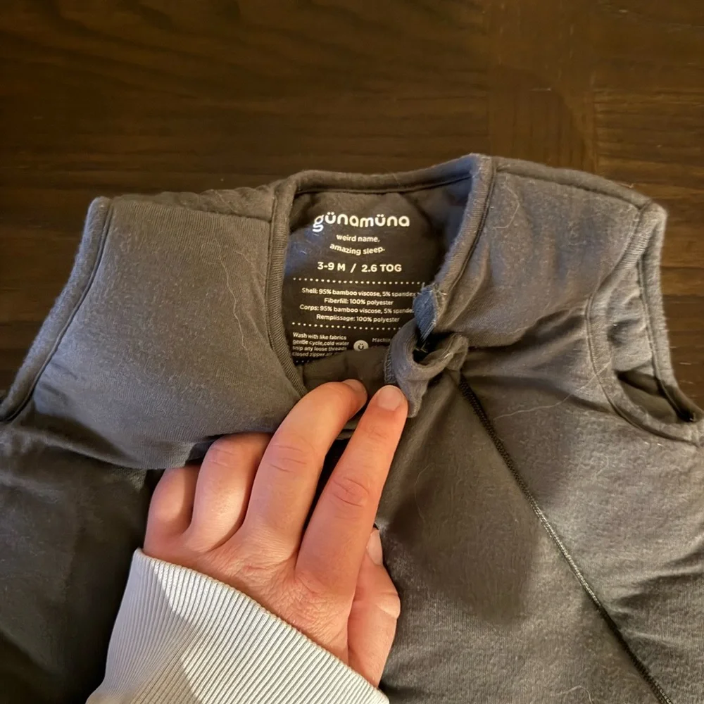 Gunamuna 3-9m Dark Green Sleep Sack 2.6 tog - Picture 3 of 3